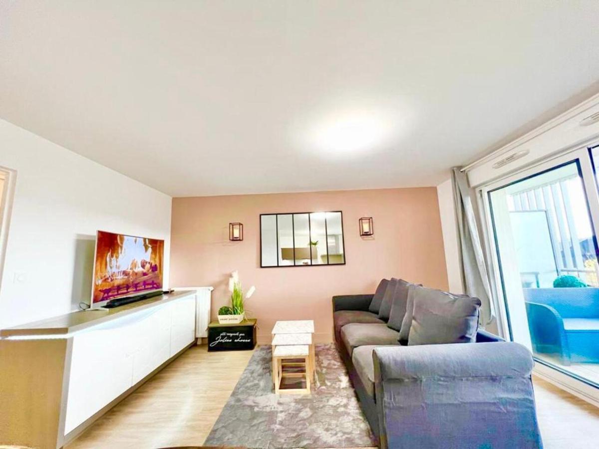 L'atelier Chic - Wifi Fibre - Parking Privee - Balcon - Netflix * Lanester