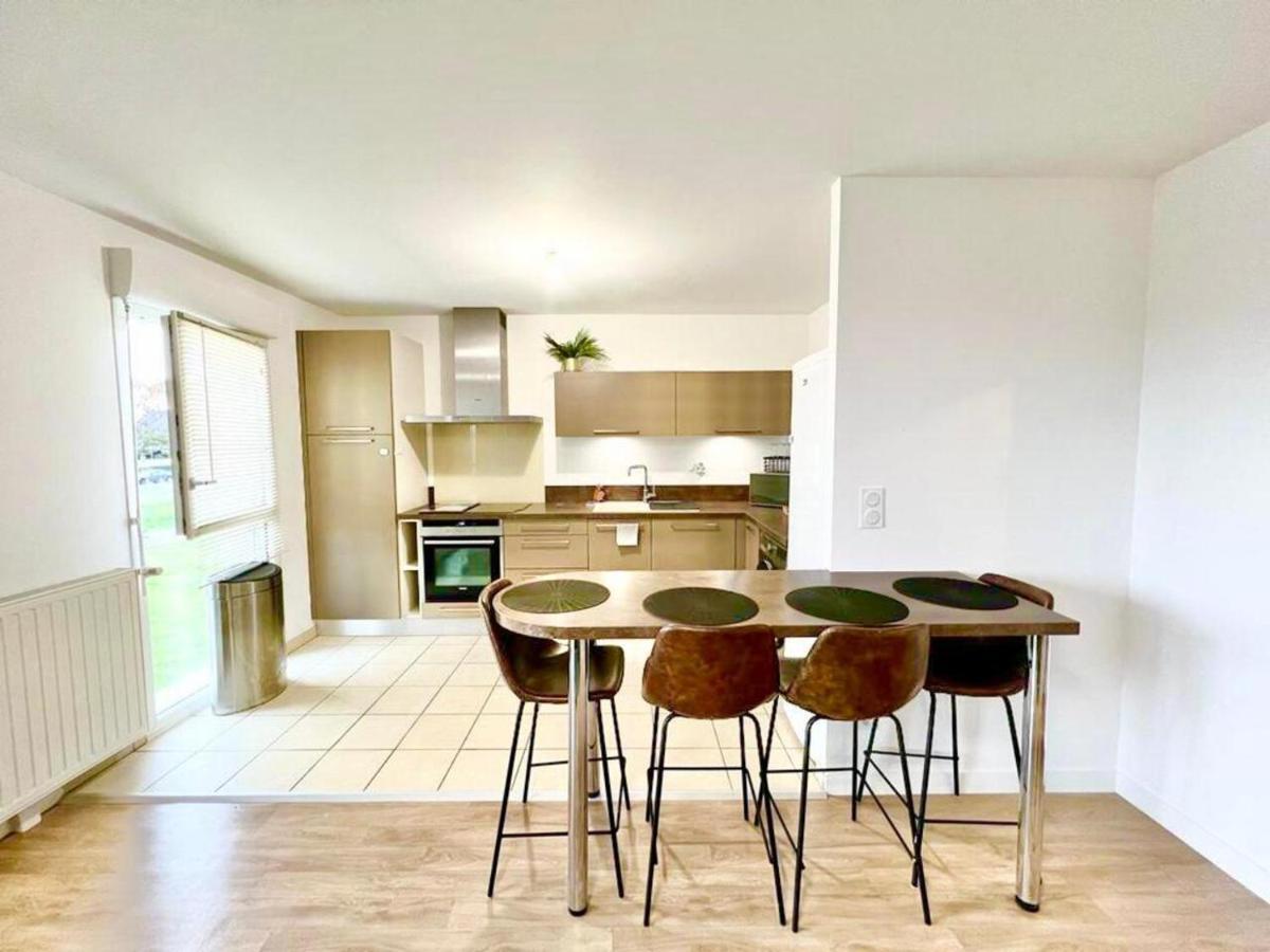 L'atelier Chic - Wifi Fibre - Parking Privee - Balcon - Netflix Apartment
